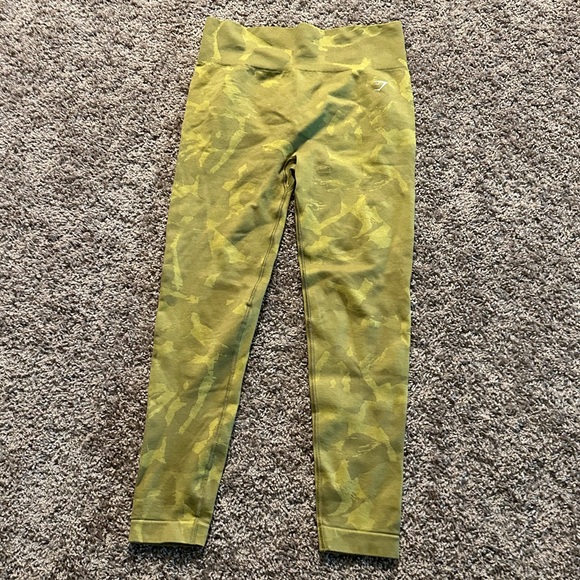 Gymshark ADAPT CAMO SEAMLESS LEGGINGS - Savanna | Griffin Green - XL - Picture 1 of 4